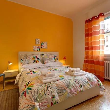 Nocleg ze śniadaniem Carosello Bolonia